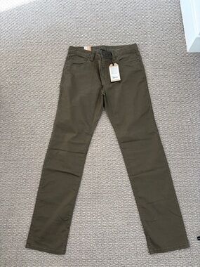 Prana Olive Green Men's lightweight summer Jeans